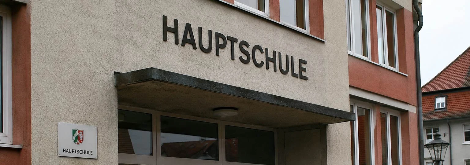 Eingang Prandl Hauptschule